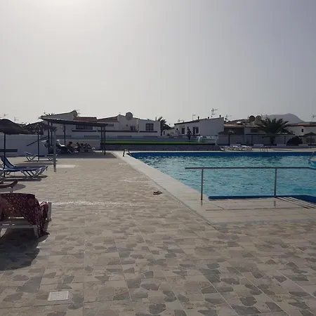 Lägenhet Junto A La Piscina